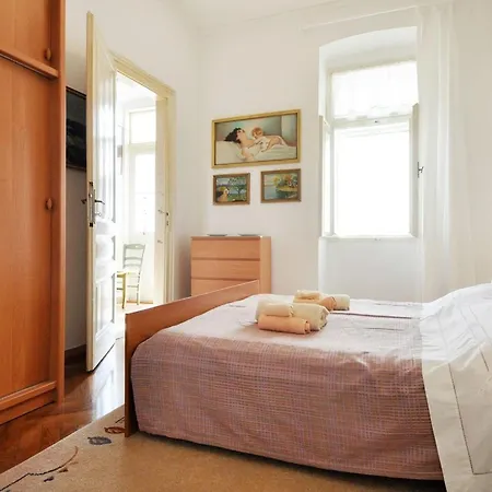 Amphiteater Art Apartamento *