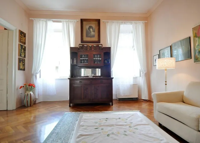 Amphiteater Art * Pula